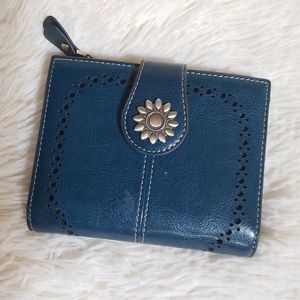 NWT LAVEMI LEATHER RFID BLOCKING BIFOLD Wallet